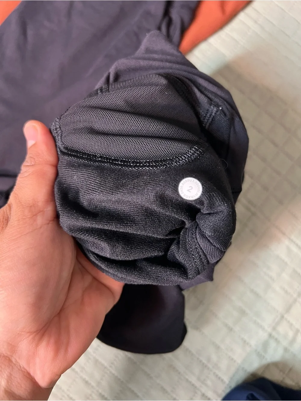 Lululemon joggers plus leggings size 2